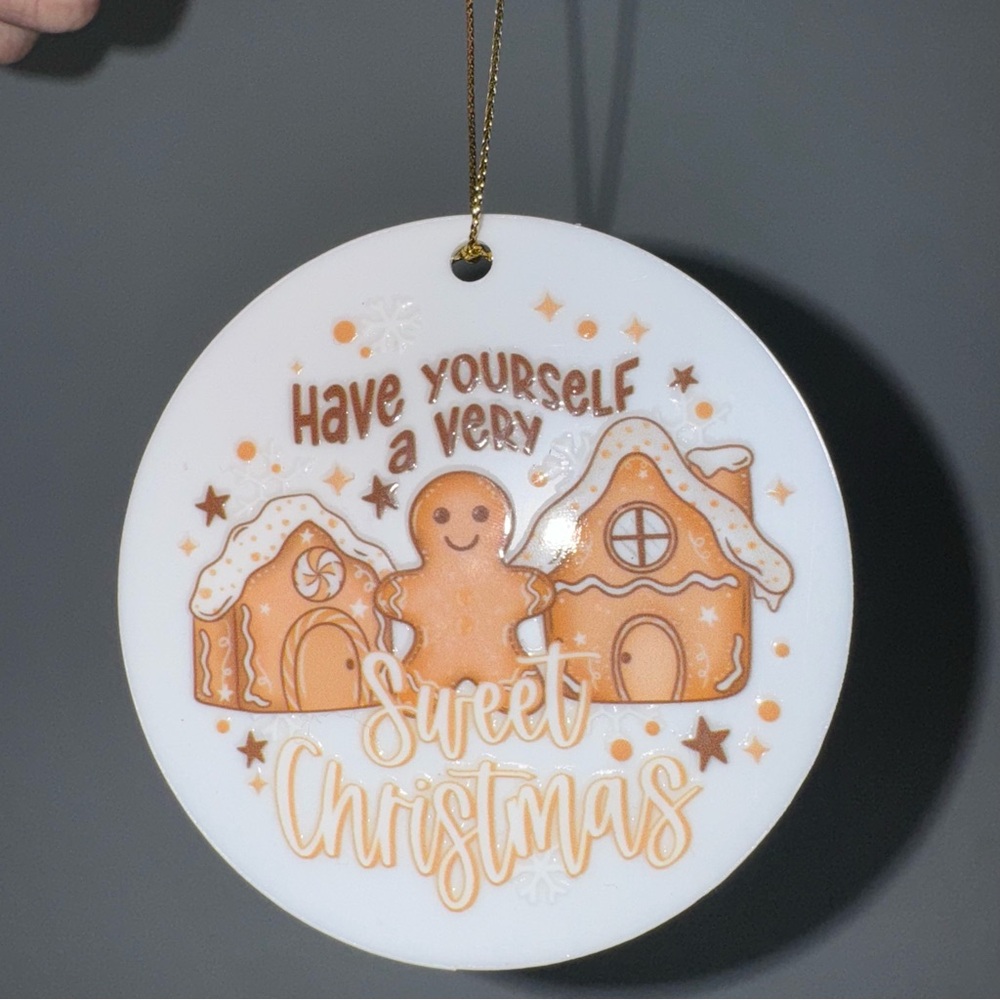 Sweet Christmas Ornament with Gingerbread Design